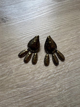 Load image into Gallery viewer, Vintage 90s Hammered Bronzed Drop Statement Earrings