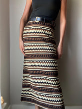 Load image into Gallery viewer, Classic Vintage Brown Black White Striped Midi Skirt