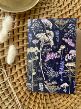Load image into Gallery viewer, Pressed Flower Greeting Cards, Set of 5 - Vintage Floral Collage