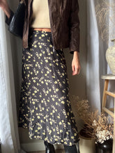 Load image into Gallery viewer, Vintage 90s 2000s Floral Black Green Beige Floral Maxi Skirt