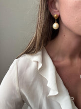 Load image into Gallery viewer, Vintage 90s Gold Pearl Drop Statement Earrings