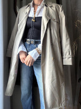Load image into Gallery viewer, Vintage Classic Beige Cotton Blend Trench Coat with Removable Lining