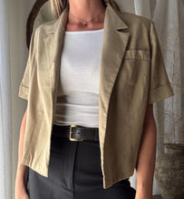 Load image into Gallery viewer, Vintage Linen Dark Khaki Cropped Boxy Short Sleeve Lightweight Blazer Shoulder Pads