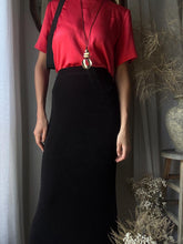 Load image into Gallery viewer, Vintage Slinky Stretchy Long Black Maxi Skirt