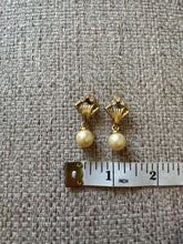 Load image into Gallery viewer, Vintage 90s Gold Rhinestone Pearl Drop Earrings