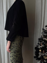Load image into Gallery viewer, Vintage Black Velvet Cropped Open Jacket