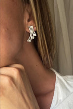 Load image into Gallery viewer, Vintage 90s Rhinestone Multi Strand Drop Earrings
