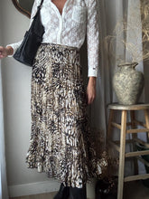 Load image into Gallery viewer, Vintage Beige Brown Abstract Animal Print and Long Pleated Crinkle Skirt