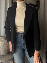 Load image into Gallery viewer, Vintage Virgin Wool Off White Knit Turtleneck Sweater