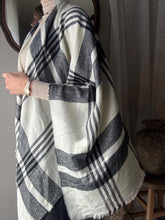 Load image into Gallery viewer, Vintage Cape Shawl Scarf Black White Plaid