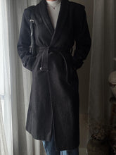 Load image into Gallery viewer, Vintage 80s Wool Blend Coat: Black Speckled, Oversized Fit