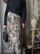 Load image into Gallery viewer, Vintage Beige Brown Abstract Animal Print and Long Pleated Crinkle Skirt