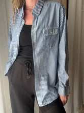Load image into Gallery viewer, Vintage Oversized Cotton Blue White Striped Button Down
