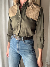 Load image into Gallery viewer, Vintage Olive Green Brown Cotton Button Up Safari Shirt