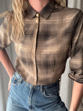Load image into Gallery viewer, Vintage Lightweight Brown Plaid Button Up Blouse
