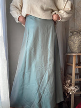 Load image into Gallery viewer, Vintage Deadstock Jade Green Iridescent Long Maxi Skirt NWT Made in Canada