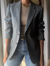 Load image into Gallery viewer, Vintage Halston Oversized Light Grey Wool Blazer Structured Shoulders