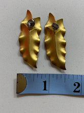 Load image into Gallery viewer, Vintage Gold Leaf Light Weight Statement Earrings