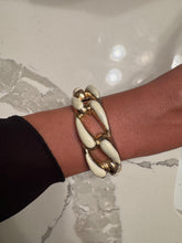 Load image into Gallery viewer, Vintage Gold Tone Wide Bracelet