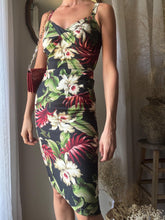 Load image into Gallery viewer, Vintage Hawaiian Floral Print Dress: Ruched Bodycon Cotton Blend