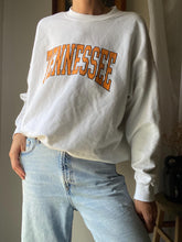 Load image into Gallery viewer, Secondhand White Orange Tennessee Oversized Sweatshirt