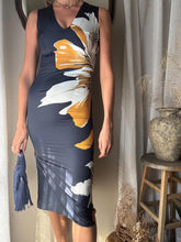 Load image into Gallery viewer, Pretty Secondhand Navy Blue Satin White Orange Large Floral Pattern Long Dress