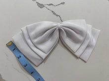 Load image into Gallery viewer, Vintage White Bow Hair Ribbon Clip