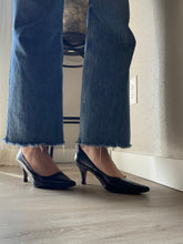 Load image into Gallery viewer, Vintage Classic Black Patent Leather Pointed Square Toe Heels