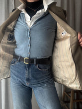 Load image into Gallery viewer, Vintage Oversized Wool Khaki Taupe Wimbledon Boyfriend Blazer Gold Crest Buttons