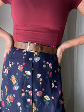 Load image into Gallery viewer, Vintage Brown Leather Croc Embossed Wide Belt Silver Square Buckle Made in USA