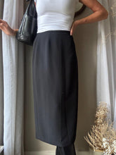 Load image into Gallery viewer, Vintage Deadstock Classic Black Long Maxi Skirt NWT Lined