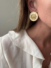 Load image into Gallery viewer, Vintage 80s 90s Large Nautical Cream Gold Ship Wheel Circle Statement Earrings