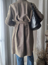 Load image into Gallery viewer, Vintage Light Brown Long Coat Notched Collar