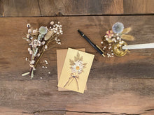 Load image into Gallery viewer, Dried Flower Collage Greeting Cards