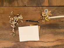 Load image into Gallery viewer, Dried Flower Collage Greeting Cards