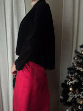 Load image into Gallery viewer, Vintage Black Velvet Cropped Open Jacket
