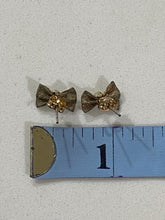 Load image into Gallery viewer, Vintage Gold Mesh Bow Stud Earrings
