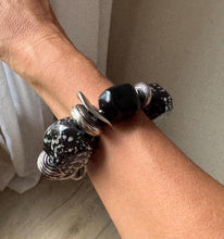 Load image into Gallery viewer, Vintage Black Silver Large Chunky Bead Bracelet
