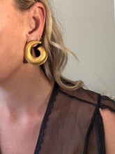 Load image into Gallery viewer, Vintage 80s 90s Large Gold Swirl Spiral Statement Muted Tone
