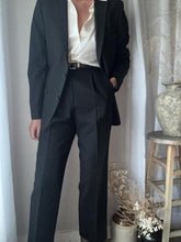 Load image into Gallery viewer, Classic Preloved Black Wool Blend Structured Oversized Boyfriend Blazer
