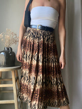 Load image into Gallery viewer, Vintage Abstract Animal Print Pattern Long Rayon Midi Skirt Stretchy Waist Made in USA

