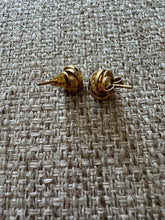 Load image into Gallery viewer, Vintage Pearl Stud and Gold Earrings
