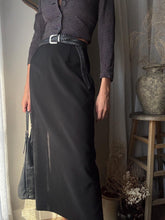 Load image into Gallery viewer, Classic Vintage Black Midi Skirt Lined
