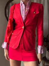 Load image into Gallery viewer, Vintage Linen Cotton Structured Red Blazer Slightly Padded Shoulders Petite
