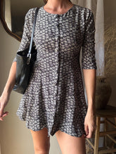 Load image into Gallery viewer, Vintage 90s Floral Long Sleeve Dress Fabric Covered Front Buttons
