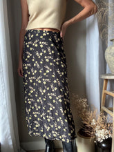 Load image into Gallery viewer, Vintage 90s 2000s Floral Black Green Beige Floral Maxi Skirt
