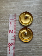 Load image into Gallery viewer, Vintage 90s Gold Black Enamel Ring Statement Earrings

