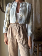 Load image into Gallery viewer, Vintage White Gray Striped Boxy Cropped Lightweight Blazer Jacket
