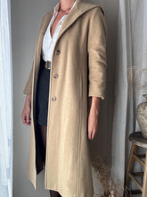 Load image into Gallery viewer, Vintage Wool Tan Camel Hooded Long Coat
