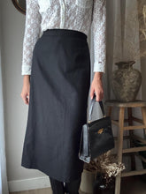 Load image into Gallery viewer, Classic Vintage Wool Blend Black Maxi Skirt Lined
